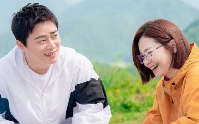 Jo Jung Suk - Jeon Mi Do trong "Hospital Playlist" (Ảnh: Internet)