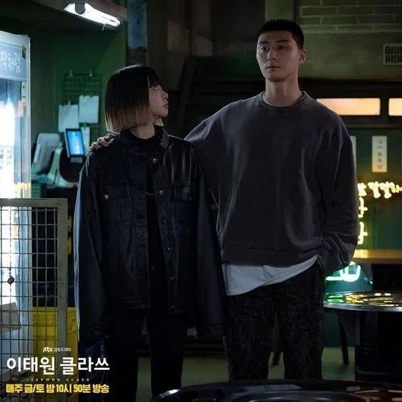 5 lý do khiến Itaewon Class của Park Seo Joon bị chê là “đầu voi đuôi chuột”