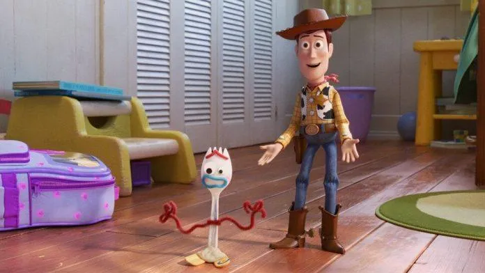 6 năm chuẩn bị, vì sao Frozen 2 vẫn “mất trắng” Oscar vào tay Toy Story 4?