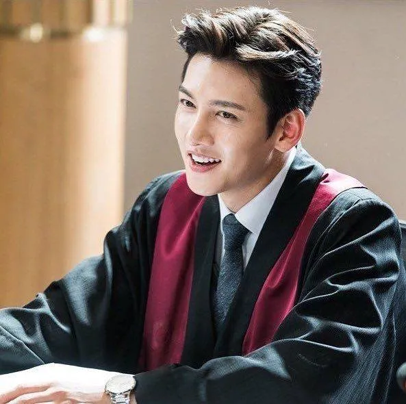 Bạn đã xem hết 10 bộ phim siêu hay này của nam thần Ji Chang Wook?