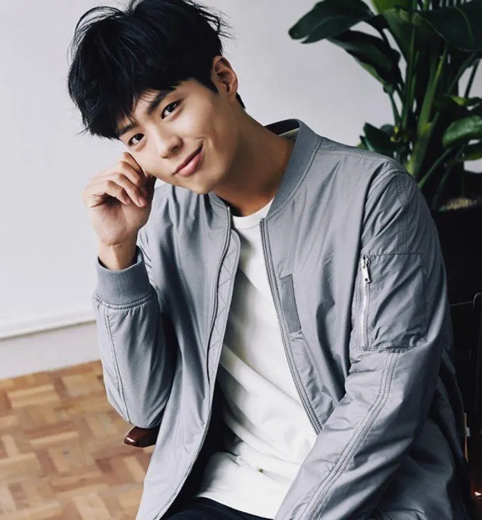 Cùng fan cày 10 bộ phim của Park Bo Gum cho đỡ thương nhớ trong thời gian anh nhập ngũ