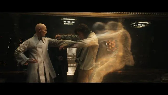 Doctor Strange tung trailer hút hồn với kỹ xảo vô cùng ảo diệu