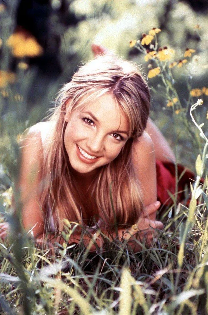 Framing Britney Spears: Liệu chúng ta có từng đứng trong đám đông tàn nhẫn ?