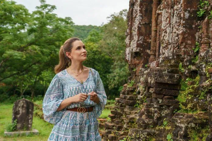 Phim được quay tại Việt Nam A Tourist’s Guide to Love đứng thứ 3 trên BXH Netflix