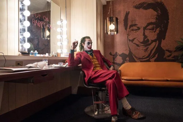 Review Joker 2019: Cái ác của “Gã Hề” có xứng đáng đưa lên màn ảnh rộng?