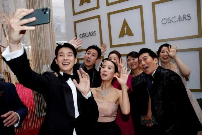 Sau khi “đại thắng” tại Oscar 2020, Ký Sinh Trùng tái chiếu tại Việt Nam