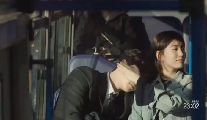 Top 4 bộ phim Hàn Quốc hay chứng minh đi xe buýt là cách lãng mạn nhất